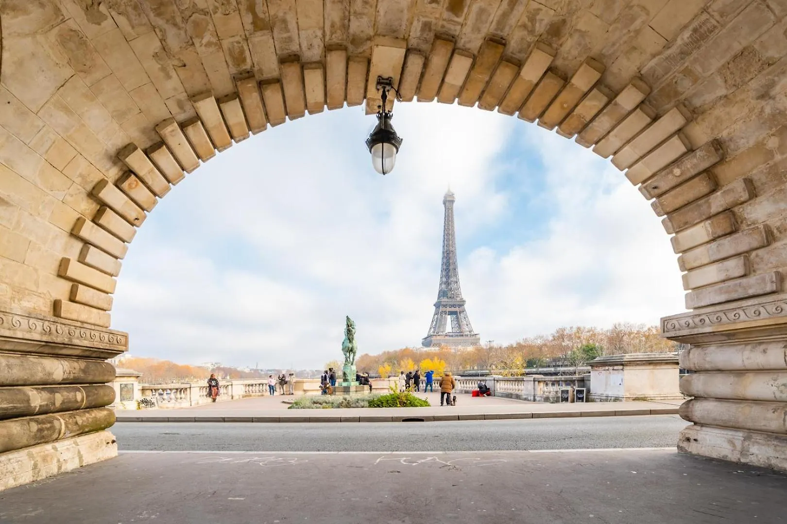 Veeve - Culture And Colour Apartment Paris